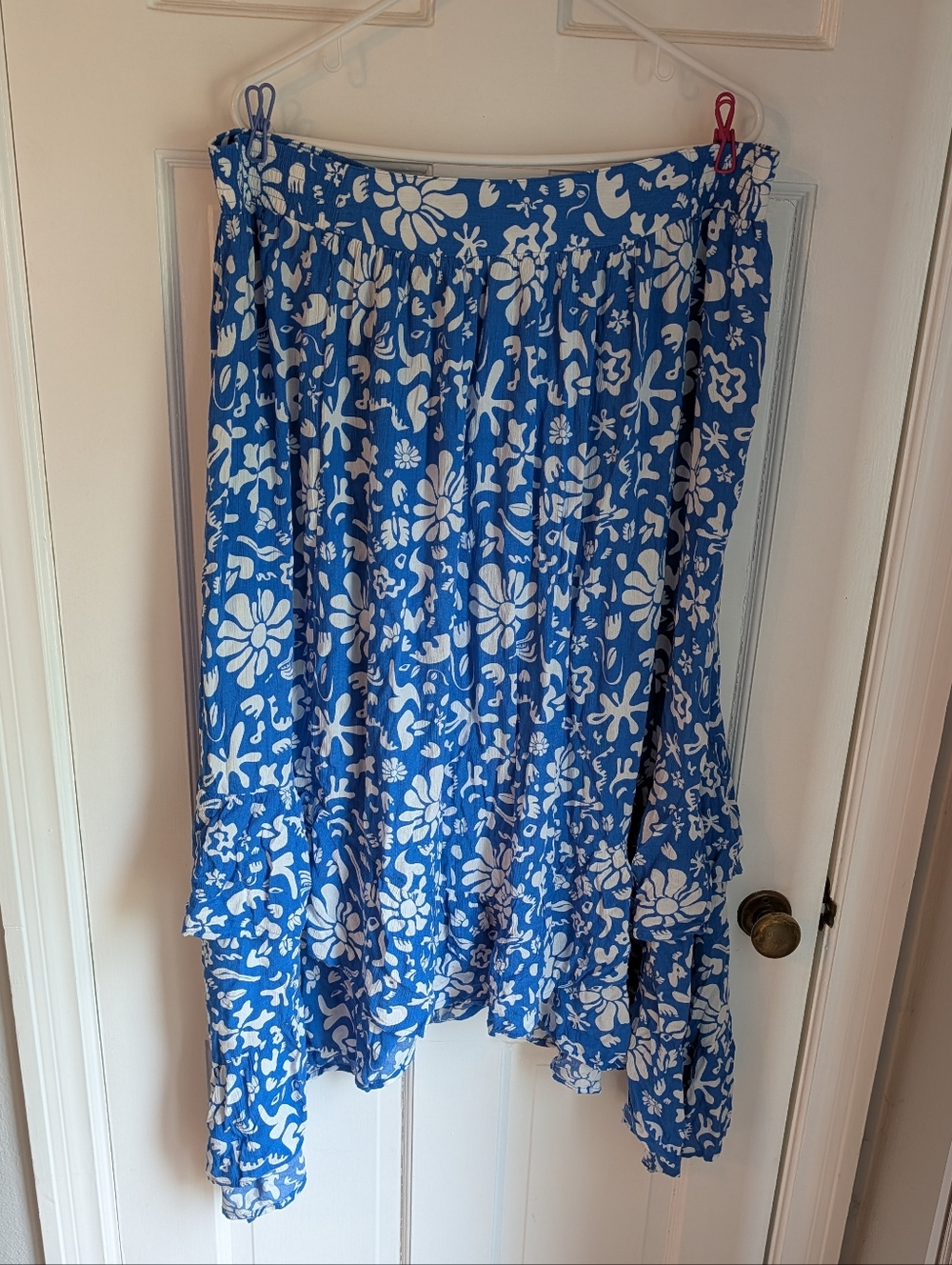 Flowy funky Floral Blue midi Skirt 1X From SO
